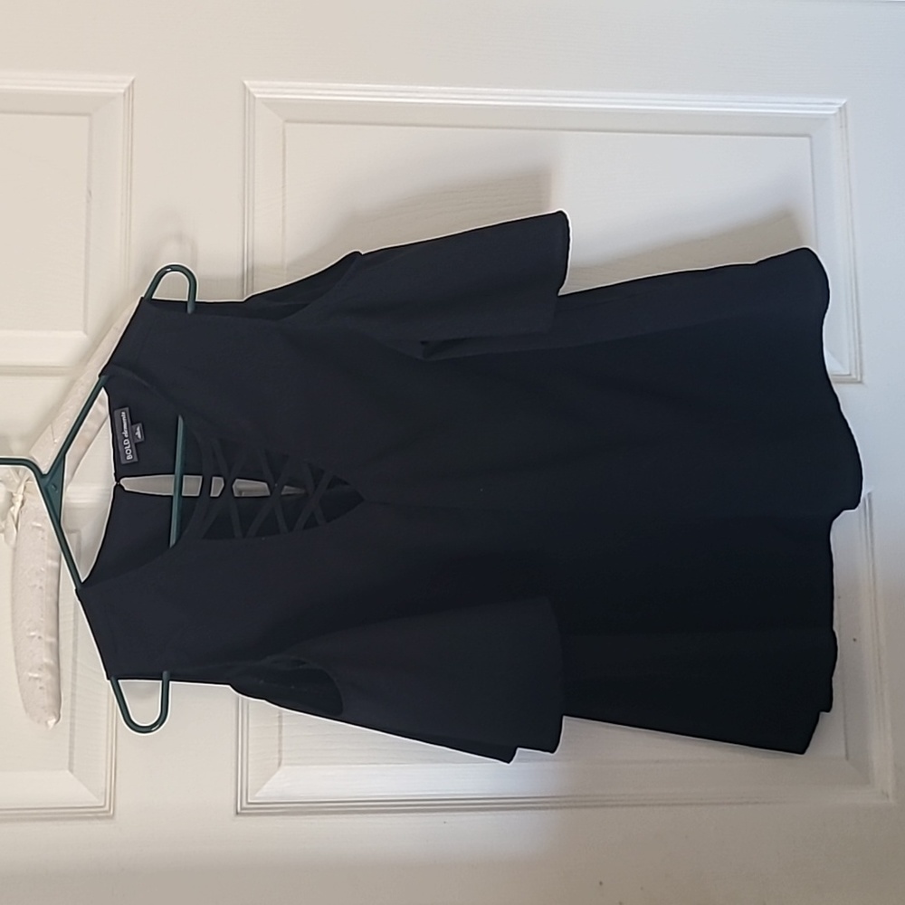 Black cold shoulder top